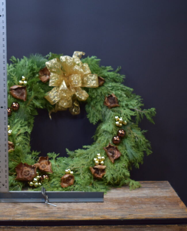 Cozy Holiday Greetings Wreath